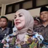 Kasus Bondo Deso Nolokerto Memanas, Ratusan Warga Demo Pemkab Kendal Desak Pencopotan Kades
