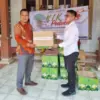 Mantap! PT KIK & PT Beurer Bagikan 50 Paket CSR untuk Anak Yatim Desa Krajankulon Kendal