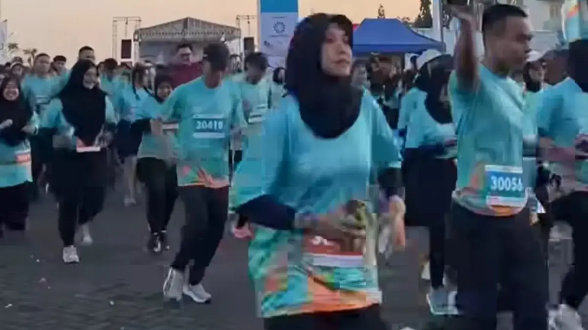 Meriahkan Milad Ke-30, Seribuan Pelari Antusias Ikuti Fun Run RSI Kendal 2026
