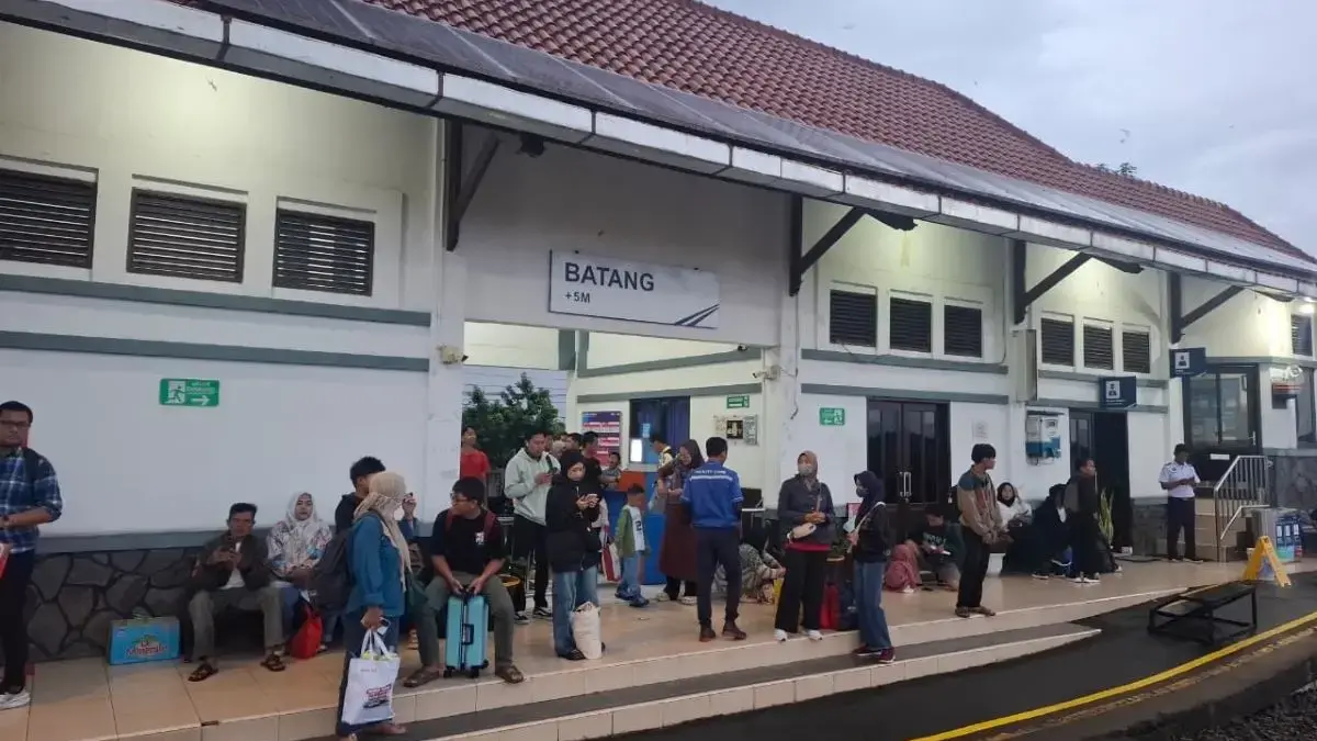 Naik 8 Persen! Minat Penumpang Kereta Api di Stasiun Batang Meroket Usai Lebaran 2026, Cek Rute Favoritnya