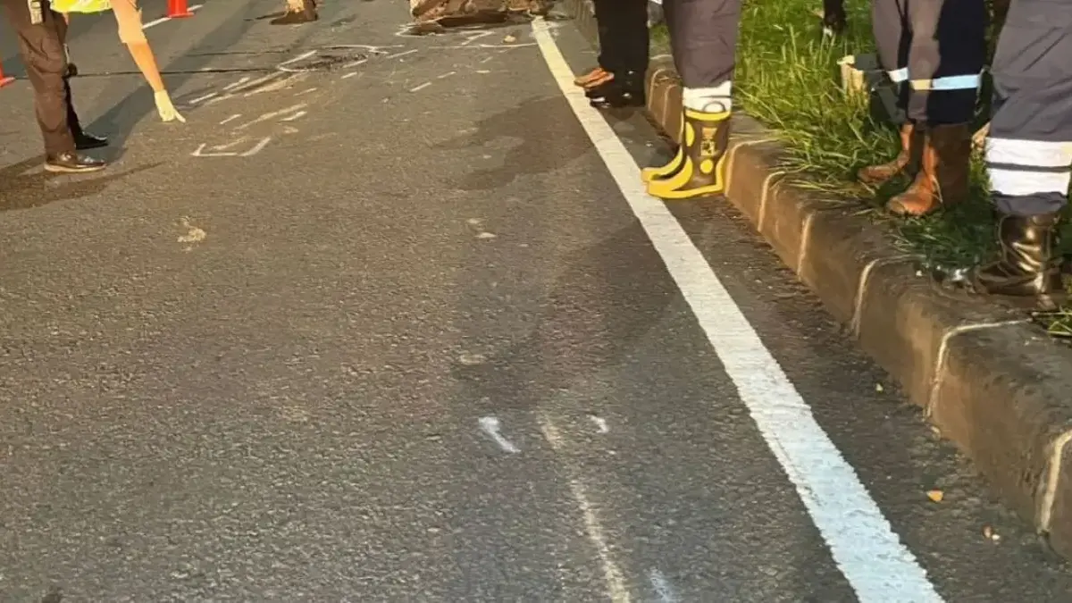 Senggolan Berujung Maut di KIK Kendal, Pengendara Motor Tewas Tertabrak Truk