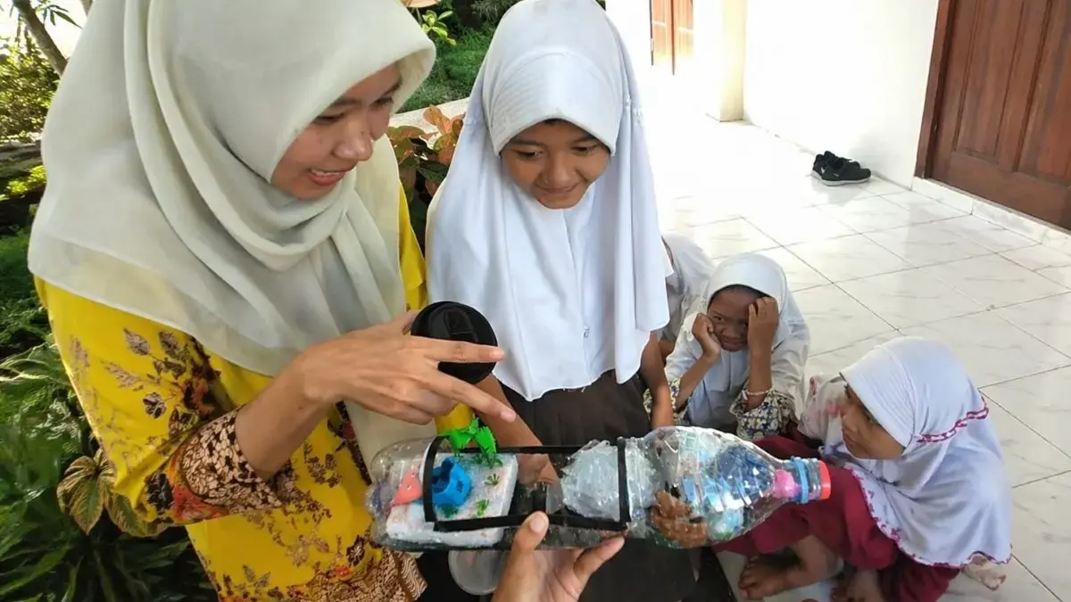 Tingkatkan Kesiapsiagaan, Siswa Berkebutuhan Khusus Dilatih Mitigasi Bencana Lewat Simulasi