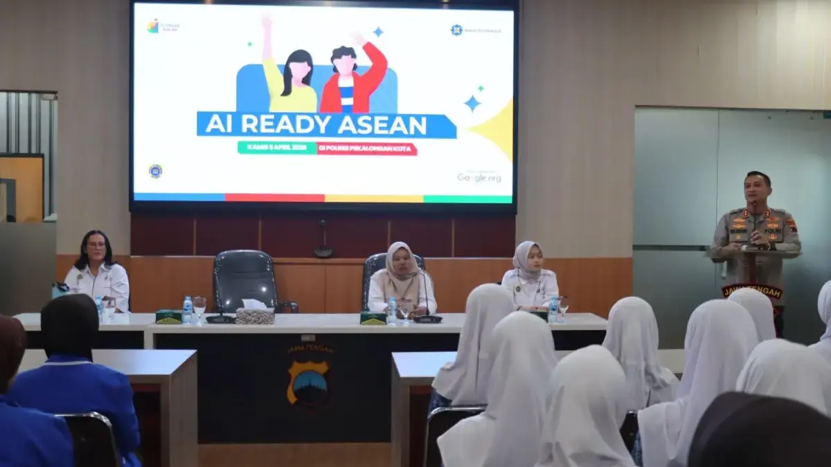 Tingkatkan Literasi Digital, Ratusan Pelajar SMA Pekalongan Digembleng Pelatihan AI Tingkatkan Literasi Digital, Ratusan Pelajar SMA Pekalongan Digembleng Pelatihan AI