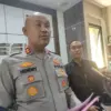 Viral Video Tawuran Gangster di Kendal Rumah Rusak, Warga Terluka, Polisi Buru Pelaku