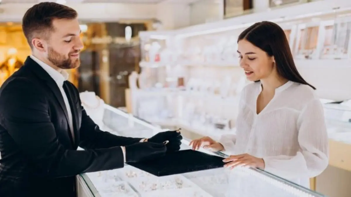 harga emas perhiasan hari ini 14 April 2026