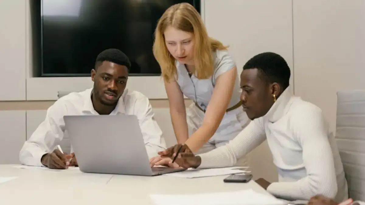 Ramalan Karier Zodiak 30 April 2026