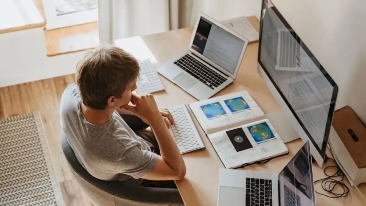 Ramalan Karier Zodiak Rabu 22 April 2026