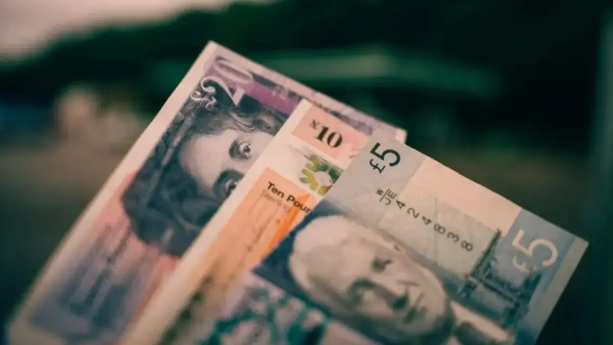 Ramalan Keuangan Zodiak Rabu 22 April 2026