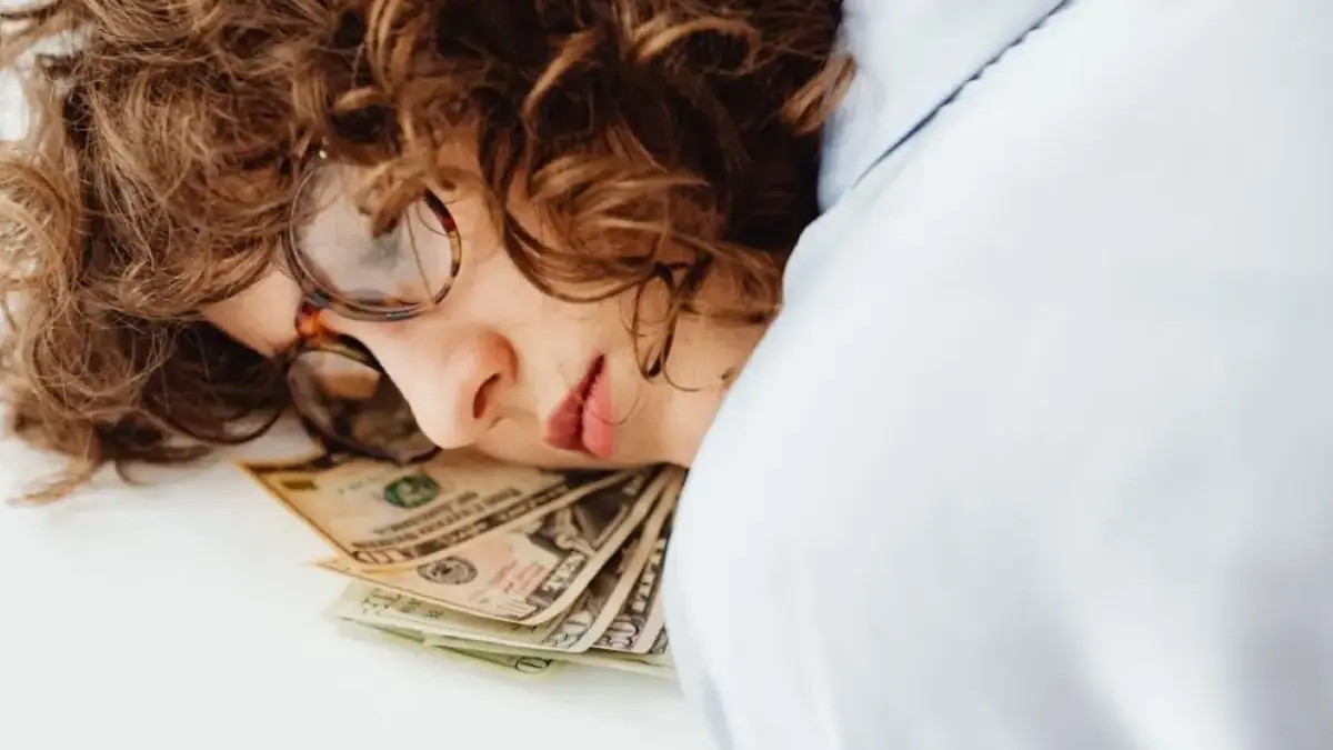 Ramalan Keuangan Zodiak Selasa 14 April 2026