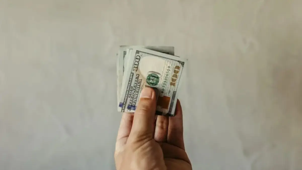 Ramalan Keuangan Zodiak Besok 28 April 2026