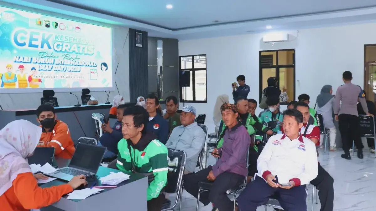 Bikin Bangga! Sambut May Day 2026, Polres Pekalongan Manjakan Buruh dan Ojol Lewat Cek Kesehatan Gratis