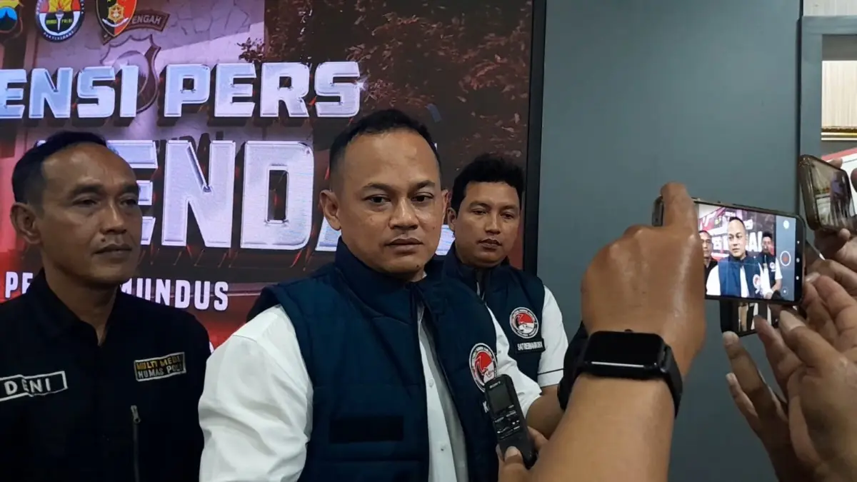 Edarkan Ratusan Pil Psikotropika, Pria Asal Ringinarum Kendal Dibekuk Polisi di Rumahnya