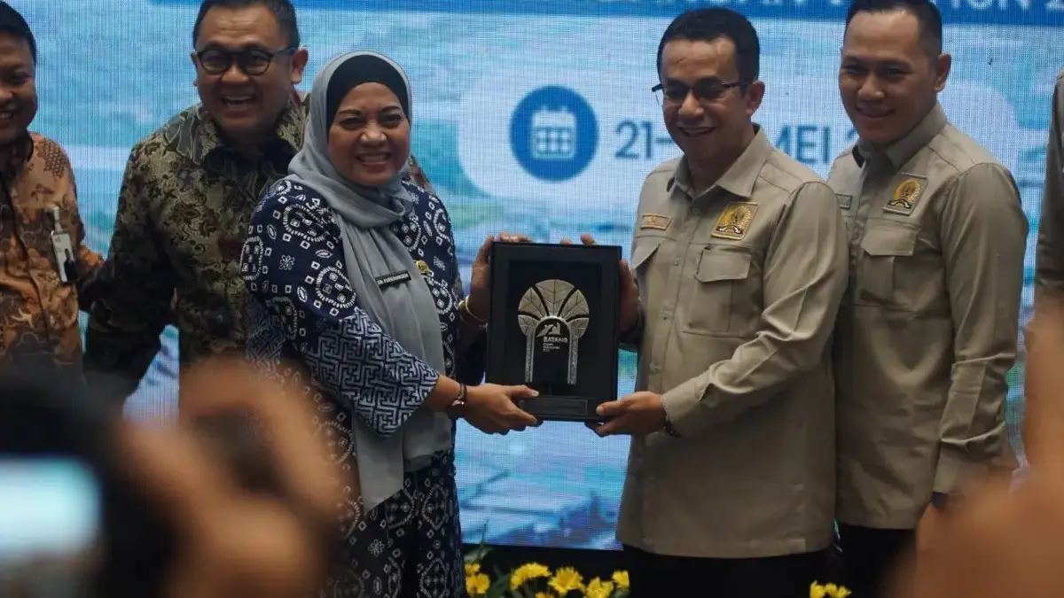 Komisi VI DPR Soroti Infrastruktur Penyangga dan Prioritas Serapan Tenaga Kerja Lokal di KITB Batang Komisi VI DPR Soroti Infrastruktur Penyangga dan Prioritas Serapan Tenaga Kerja Lokal di KITB Batang