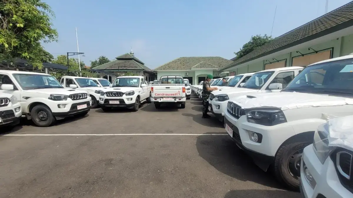 Penampakan 30 Pikap 4x4 Gagah di Kodim Pekalongan, Siap Digeber untuk Koperasi Merah Putih!