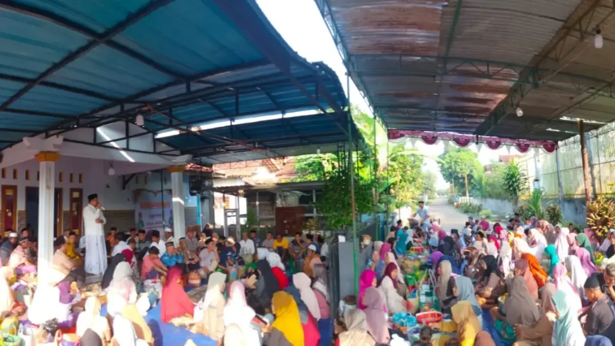 Rawat Tradisi Legenonan, Warga Desa Jagung Pekalongan Perkuat Silaturahmi dan Gotong Royong Rawat Tradisi Legenonan, Warga Desa Jagung Pekalongan Perkuat Silaturahmi dan Gotong Royong