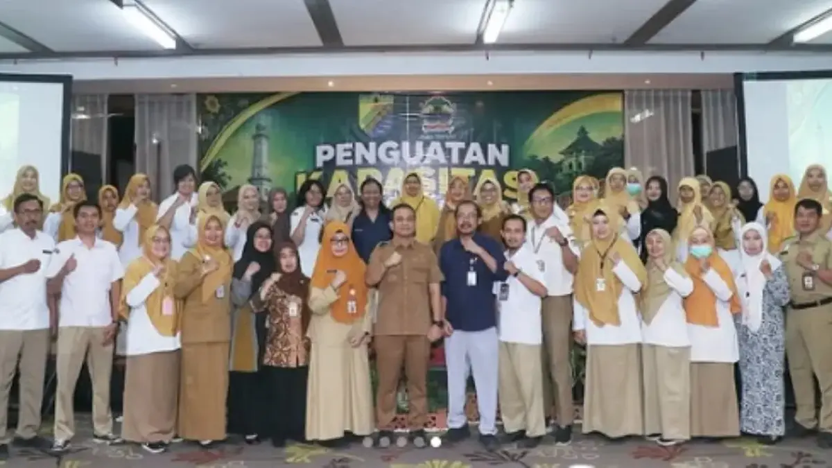 Usia Muda Rentan Hipertensi dan HIV Menyasar Kampus, Wali Kota Aaf Warning Keras Layanan Kesehatan Pekalongan Usia Muda Rentan Hipertensi dan HIV Menyasar Kampus, Wali Kota Aaf Warning Keras Layanan Kesehatan Pekalongan
