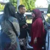 Viral! Wacana Pemkab Batang Beli Mobil Listrik Banjir Kritik, Warga Teriak Minta Jalan Diperbaiki