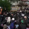 Aliansi Mahasiswa Pekalongan Raya Geruduk DPRD, Suarakan 17 Tuntutan ke Wali Kota dan Forkompimda