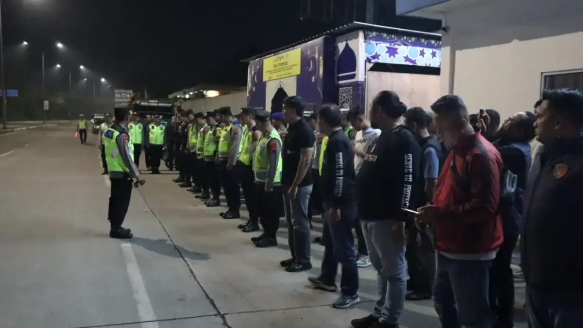 Antisipasi Gangster dan Balap Liar, Polres Pekalongan Kota Gelar Patroli Skala Besar
