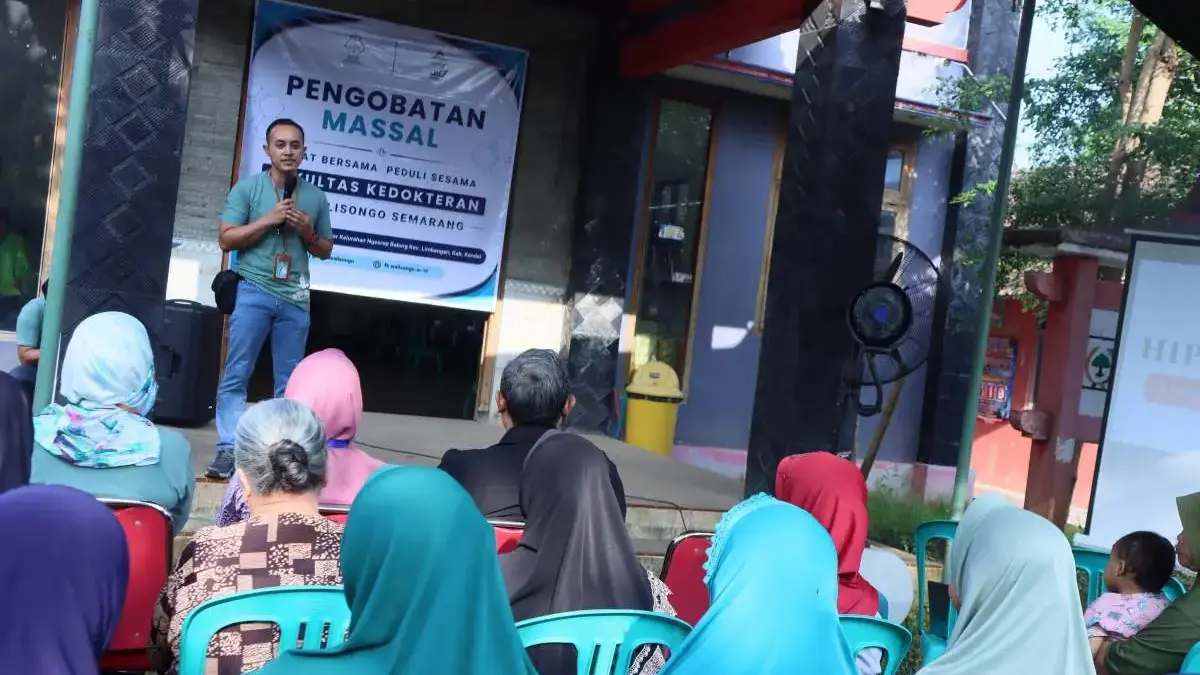 FK UIN Walisongo Gelar Pengobatan Gratis di Kendal, Ratusan Warga Antusias Cek Kesehatan