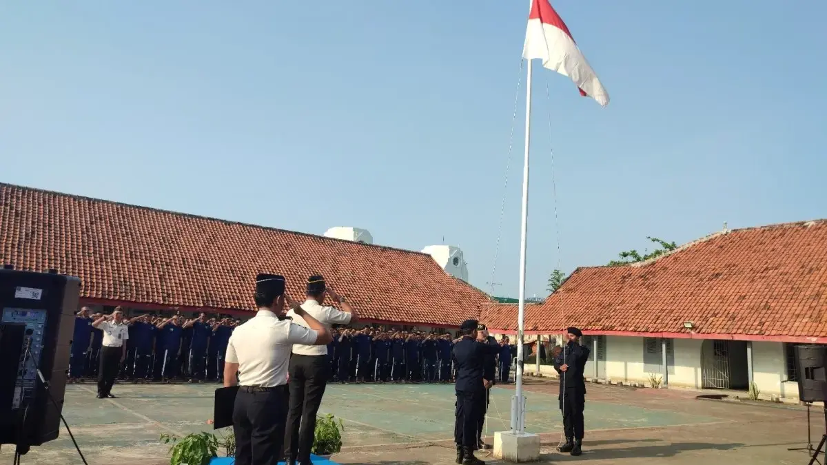 Hari Lahir Pancasila, Kalapas Pekalongan Teguh Suroso Minta Pegawai dan WBP Jaga Integritas Bebas Pungli Hari Lahir Pancasila, Kalapas Pekalongan Teguh Suroso Minta Pegawai dan WBP Jaga Integritas Bebas Pungli