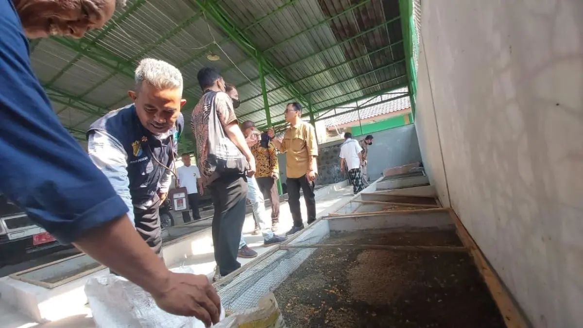 KLH Dorong Kota Pekalongan Tingkatkan Pengelolaan Sampah, Pemilahan dari Rumah Tangga