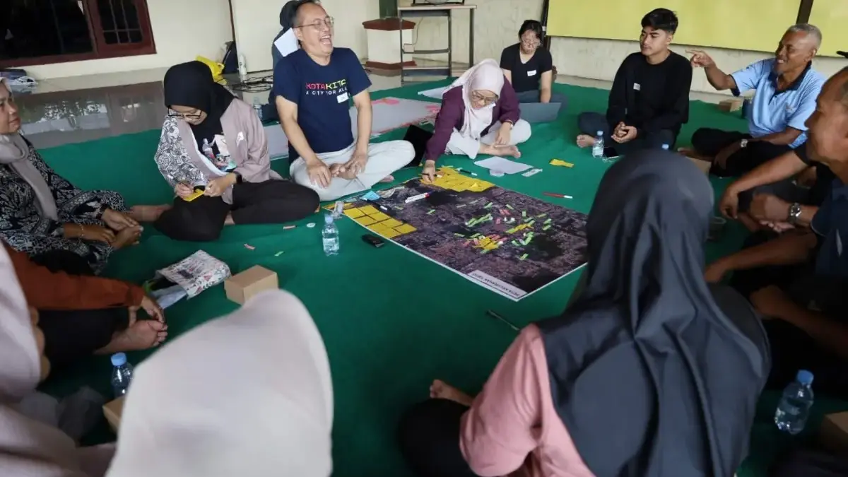 Kurangi Risiko Banjir dan Rob, Yayasan Kota Kita Dorong Pemanfaatan Informasi Cuaca di Pekalongan