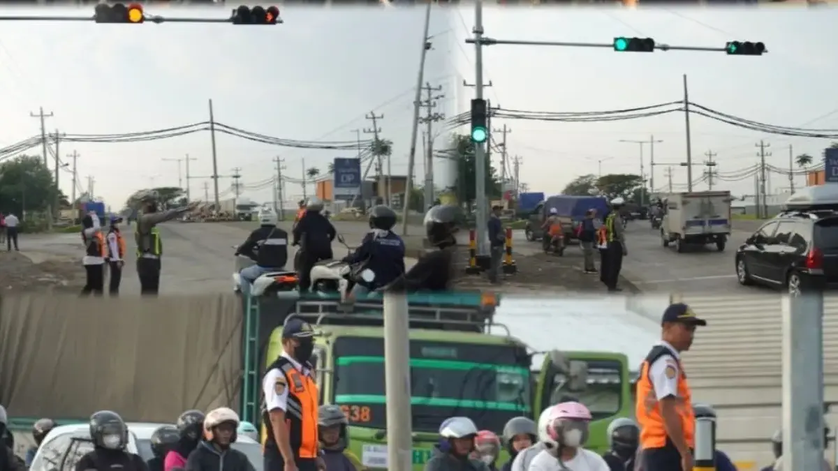 Lampu Merah Simpang Pelabuhan Diaktifkan, Pemkab Kendal Atasi Kemacetan di Gerbang KIK Lampu Merah Simpang Pelabuhan Diaktifkan, Pemkab Kendal Atasi Kemacetan di Gerbang KIK