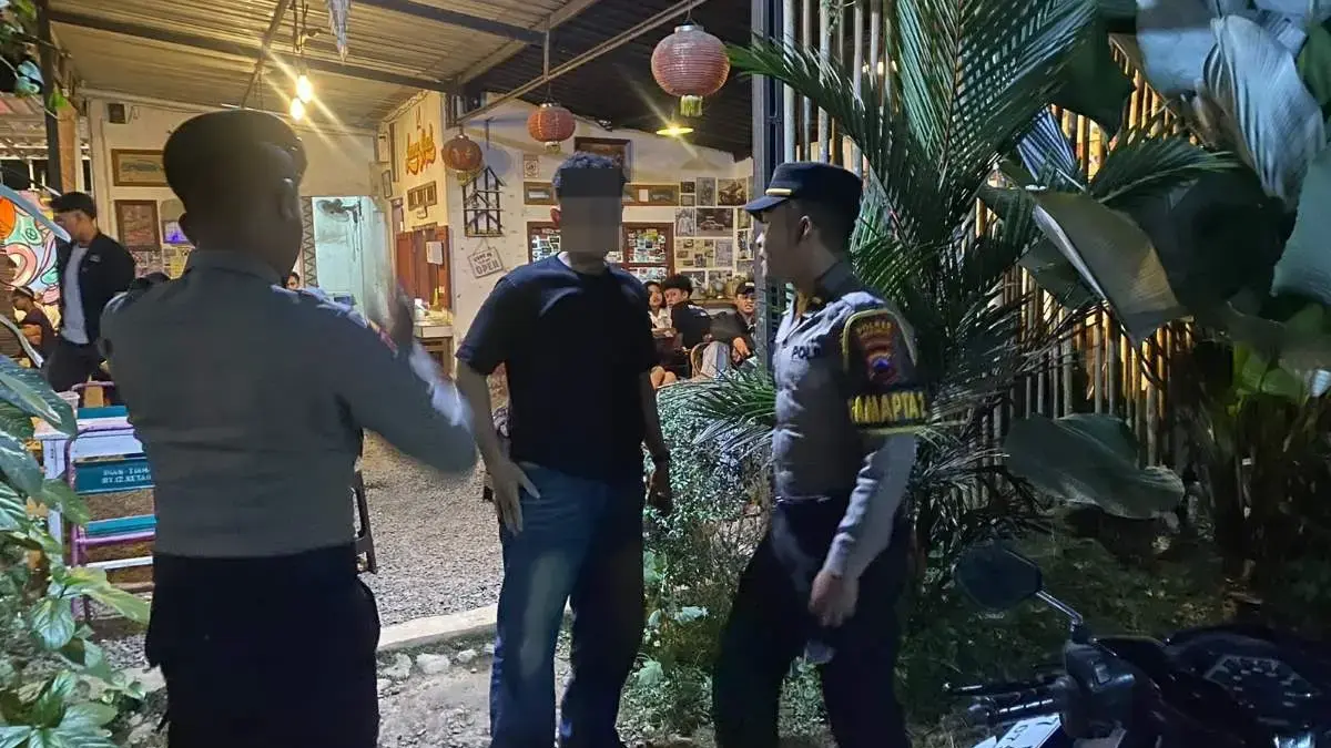 Putar Musik DJ Keras hingga Larut Malam, Kafe di Kajen Ditertibkan Polres Pekalongan Usai Diadukan Warga Putar Musik DJ Keras hingga Larut Malam, Kafe di Kajen Ditertibkan Polres Pekalongan Usai Diadukan Warga