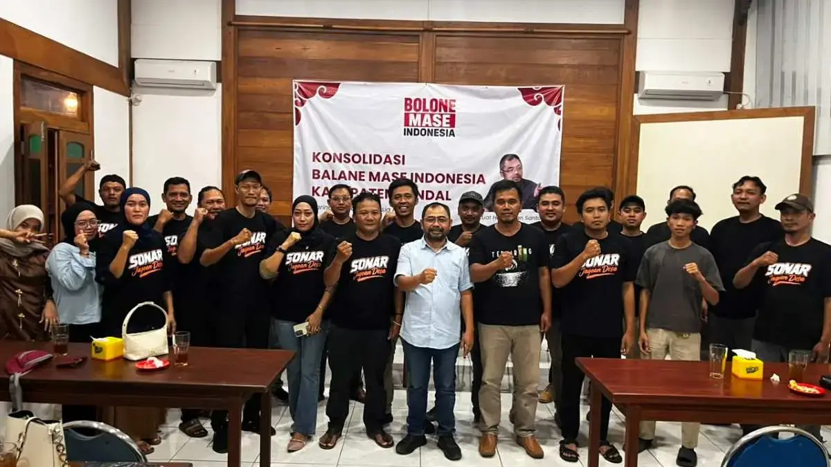 BMI Kendal Konsolidasi, Kornas Hadir Perkuat Jaringan Relawan hingga Desa BMI Kendal Konsolidasi, Kornas Hadir Perkuat Jaringan Relawan hingga Desa