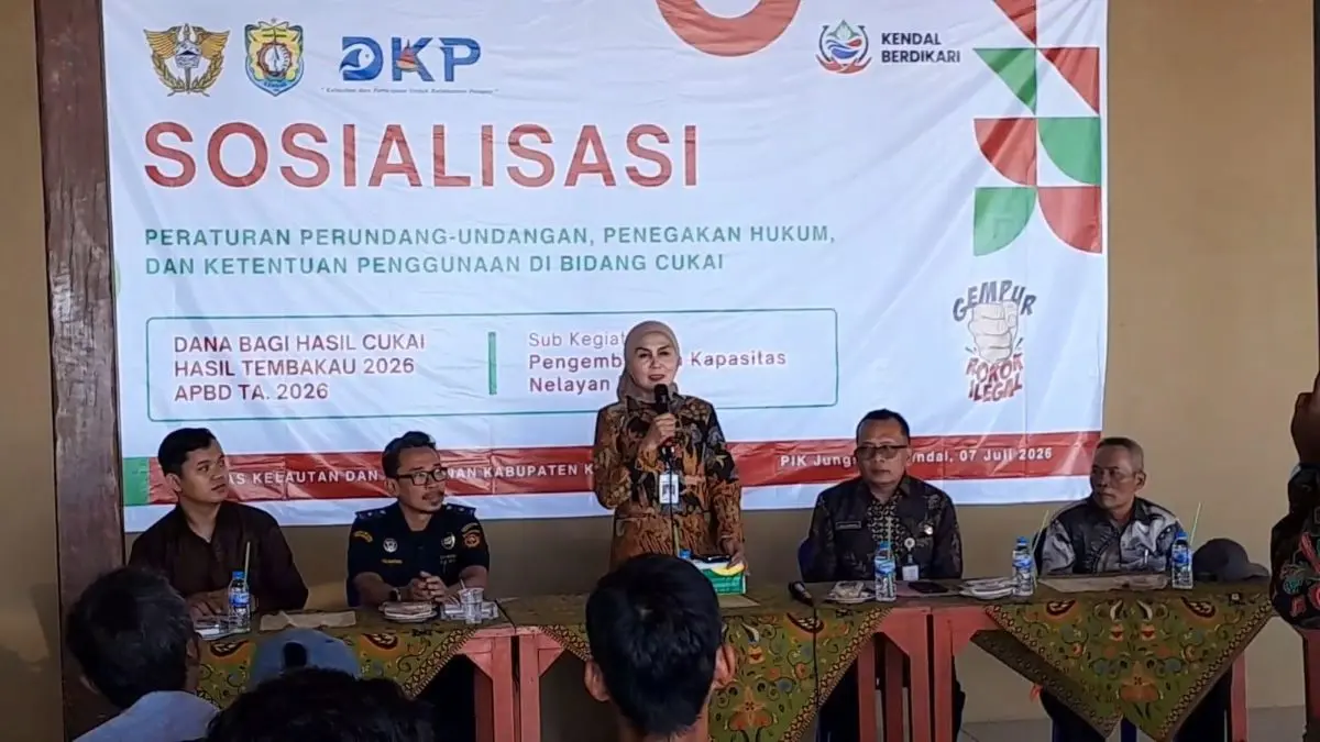 Bupati Kendal: Rokok Ilegal Rugikan Negara, DBHCHT Turun Bantuan Nelayan Ditiadakan Bupati Kendal: Rokok Ilegal Rugikan Negara, DBHCHT Turun Bantuan Nelayan Ditiadakan