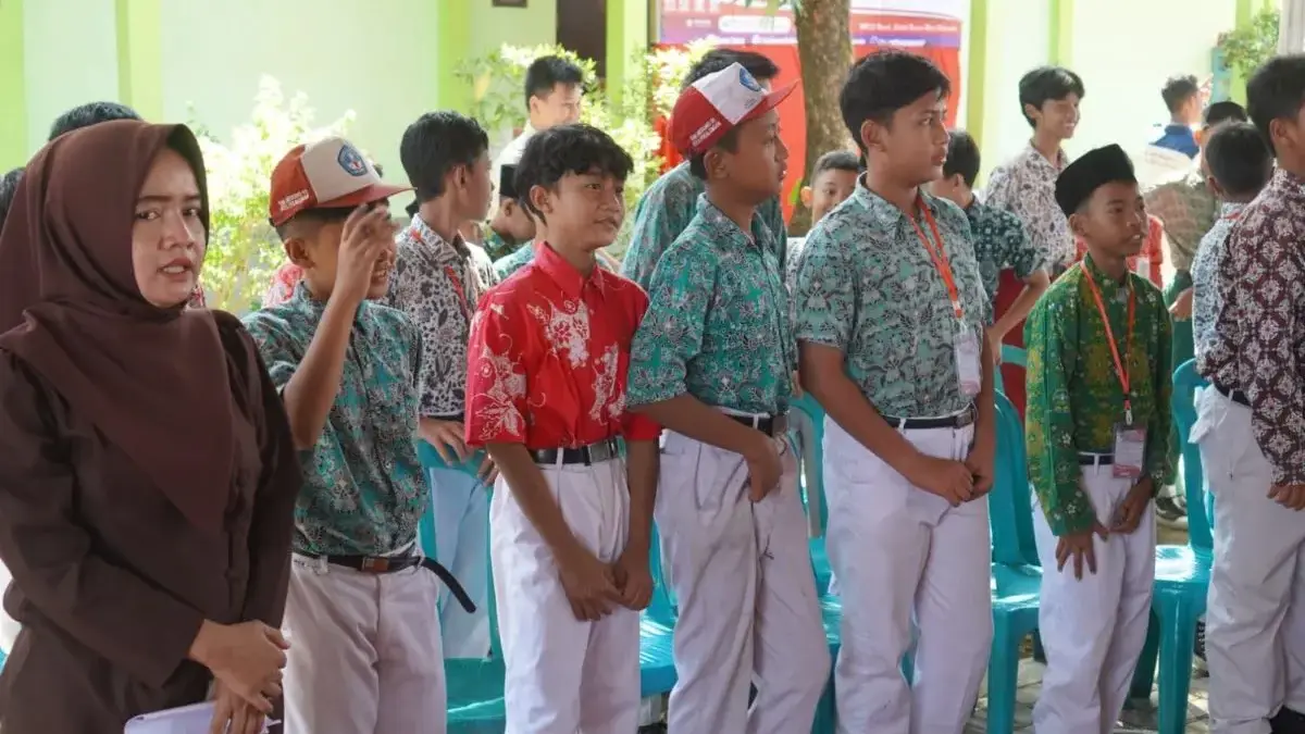 Forum Anak FANTATIK Hadir di MPLS, Edukasi Siswa SMPN 6 Pekalongan Cegah Perundungan