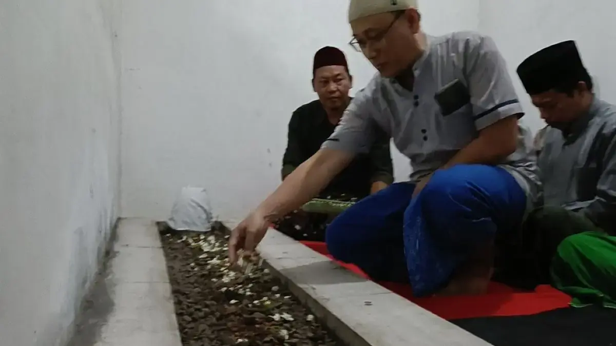Haul Mbah Dowo di kompleks Gereja Katolik Batang kisah toleransi yang terjaga turun-temurun Haul Mbah Dowo di Kompleks Gereja Katolik Batang, Kisah Toleransi yang Terjaga Turun-Temurun