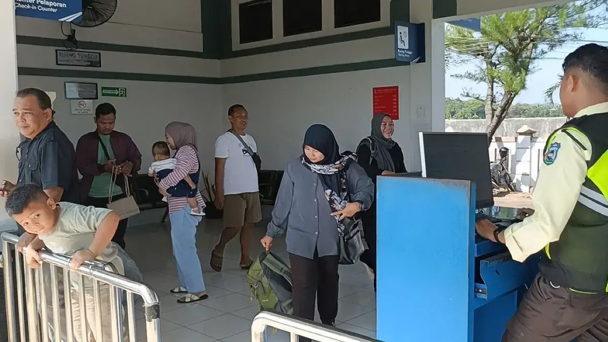 Libur Panjang, Jumlah Penumpang KA di Stasiun Batang Melonjak 40 Persen