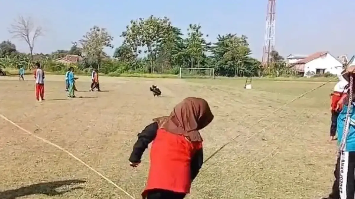 Peringati Hari Anak Nasional 2026, SMPN 17 Pekalongan Gelar Makan Bergizi Gratis dan Dolanan Bocah Peringati Hari Anak Nasional 2026, SMPN 17 Pekalongan Gelar Makan Bergizi Gratis dan Dolanan Bocah