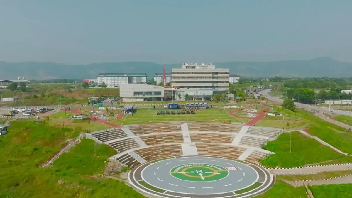 Taman Tematik KEK Batang Hadirkan Amphitheater 1.000 Orang dan Pemandangan Sunset Taman Tematik KEK Batang Hadirkan Amphitheater 1.000 Orang dan Pemandangan Sunset