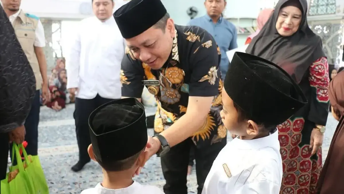 Wali Kota Pekalongan Berikan Santunan untuk 70 Anak Yatim, Wujud Kepedulian di Bulan Muharram