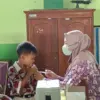 Bulan Imunisasi Anak Sekolah Batang Targetkan 20.572 Pelajar, Cegah Campak hingga Kanker Serviks