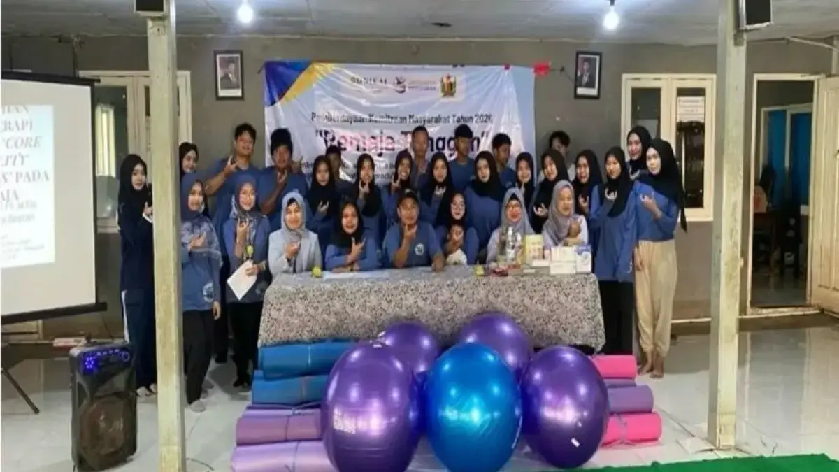 Dosen Unikal Gelar Edu-Health Terintegrasi, Bina Remaja Tangguh di Desa Api-Api Dosen Unikal Gelar Edu-Health Terintegrasi, Bina Remaja Tangguh di Desa Api-Api