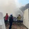 Gudang Rosok di Ngampel Ludes Terbakar, Api Diduga dari Bara Obong-obong