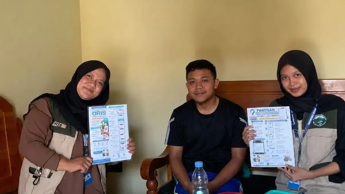 Mahasiswa Unnes Dorong Digitalisasi UMKM Jawisari Lewat QRIS dan Google Maps Mahasiswa Unnes Dorong Digitalisasi UMKM Jawisari Lewat QRIS dan Google Maps