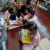 Mendongeng di TBM Jadi Kunci Tumbuhkan Literasi Anak Sejak Dini di Pekalongan