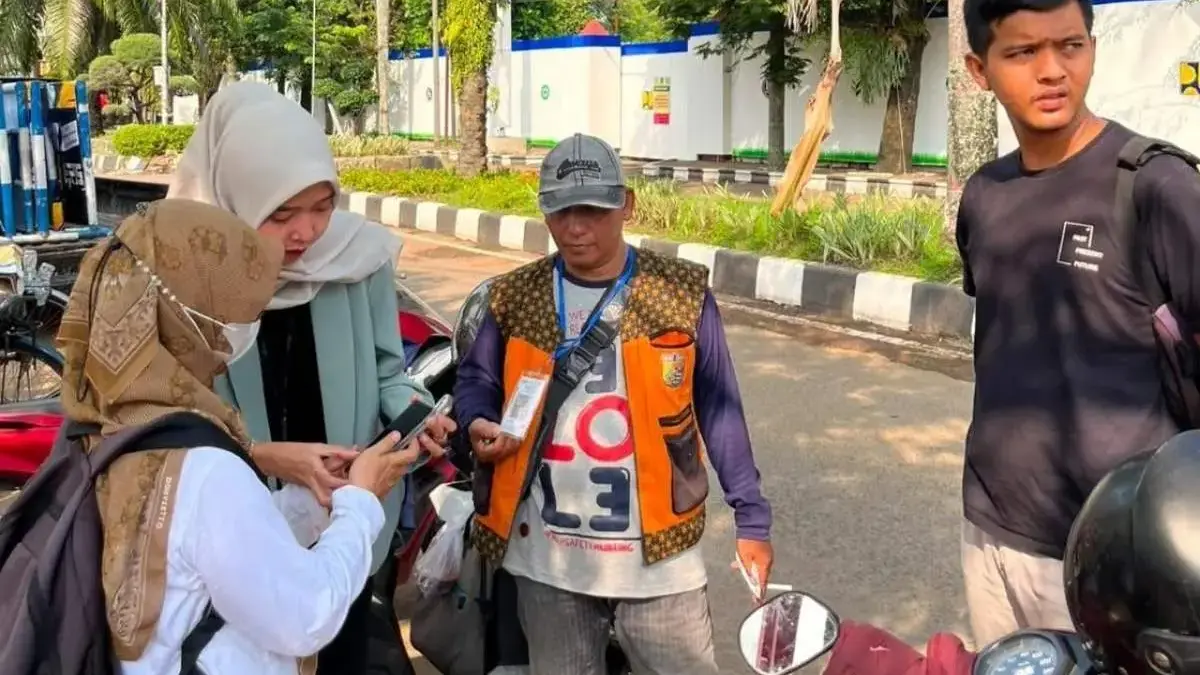 PAD Parkir Kota Pekalongan Tembus 52%, Target Rp1,6 Miliar Dikejar PAD Parkir Kota Pekalongan Tembus 52%, Target Rp1,6 Miliar Dikejar