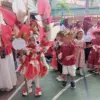 Pawai Budaya Merah Putih TK Ma\'had Islam, Rekatkan Ikatan Orang Tua dan Anak