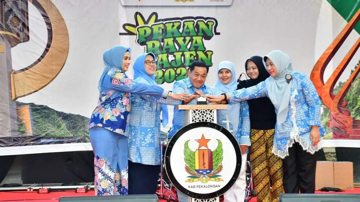Pekan Raya Kajen 2026 Dibuka, Plt Bupati Tekankan Bebas Pungli dan Penguatan UMKM