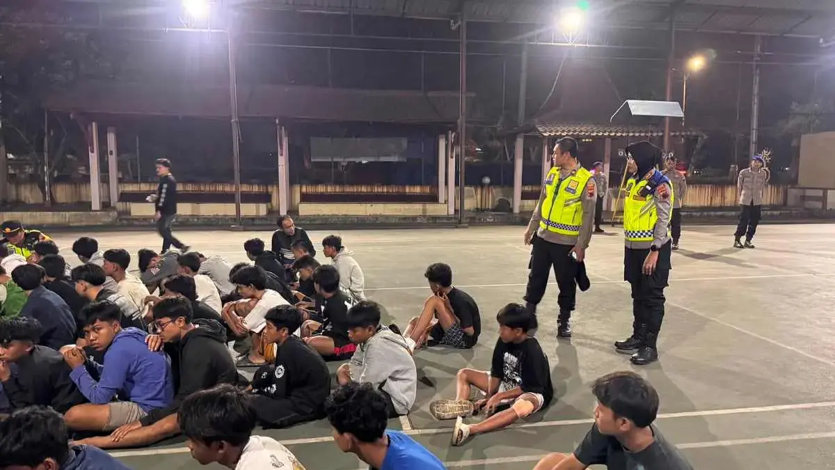 Polres Kendal Kembalikan 62 Remaja, 48 Motor Ditahan 3 Bulan Usai Razia Balap Liar Polres Kendal Kembalikan 62 Remaja, 48 Motor Ditahan 3 Bulan Usai Razia Balap Liar