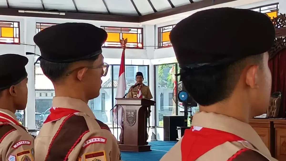 Wabup Batang Suyono Gunakan Lagu Ibu Pertiwi untuk Sentil Korupsi dan Introspeksi Wabup Batang Suyono Gunakan Lagu Ibu Pertiwi untuk Sentil Korupsi dan Introspeksi