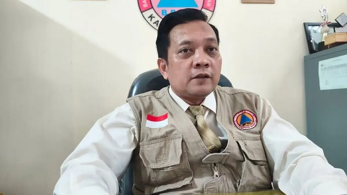 Abu Vulkanik Gunung Anak Krakatau Belum Sampai Batang, BPBD Imbau Warga Tetap Tenang