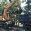 Atasi Pendangkalan dan Sampah, Normalisasi Sungai Jalan Sulawesi Bendan Kergon Dioptimalkan