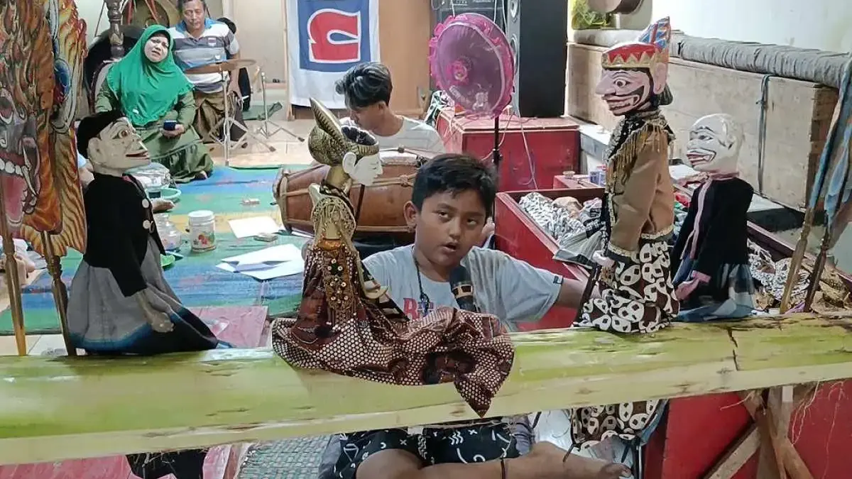 Bawakan Lakon Raden Joko Bahu, Dalang Cilik Batang Siap Unjuk Kebolehan di Festival Dalang Anak Solo